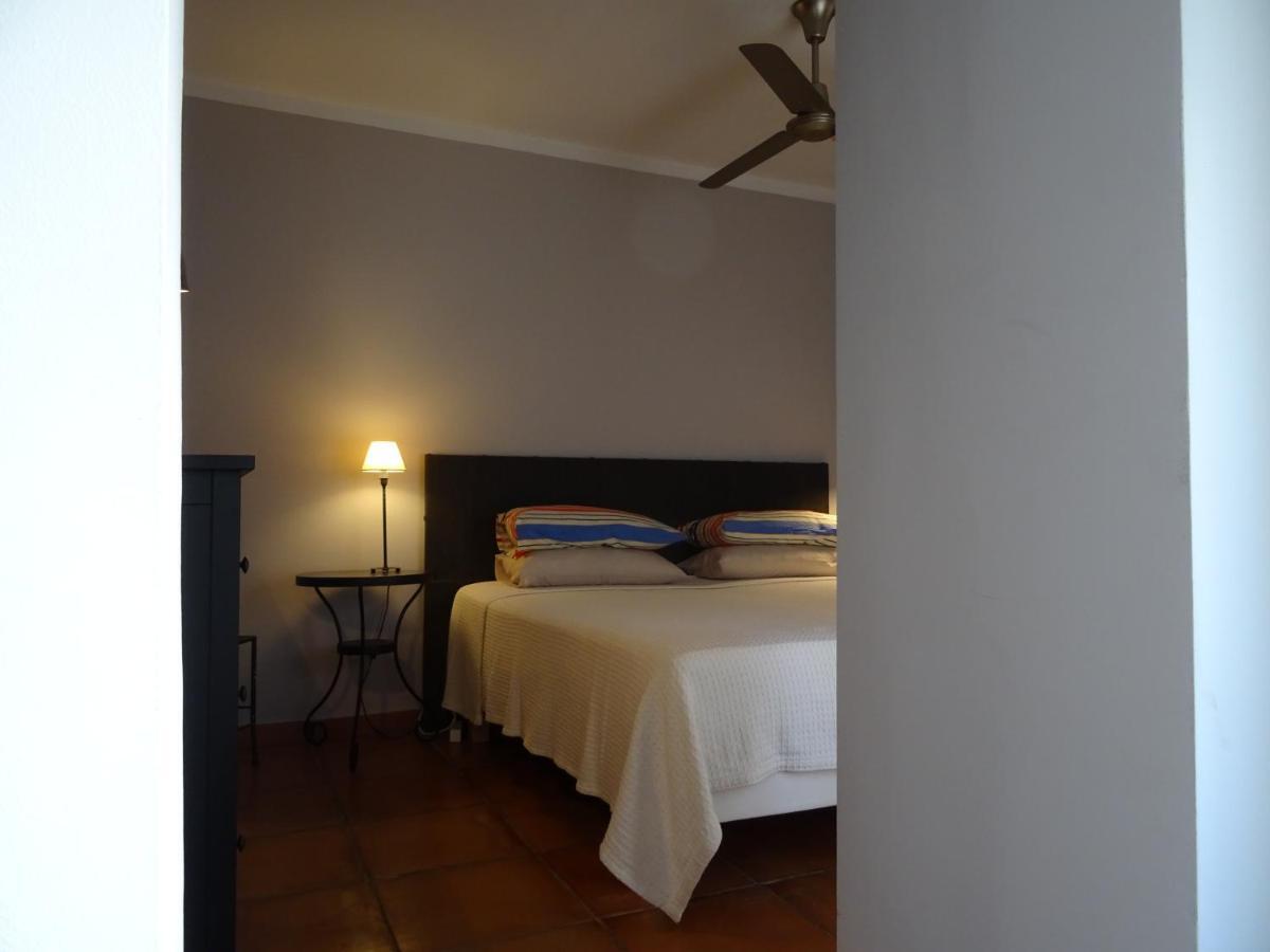 Apartamentos La Loba Medina-Sidonia Quarto foto